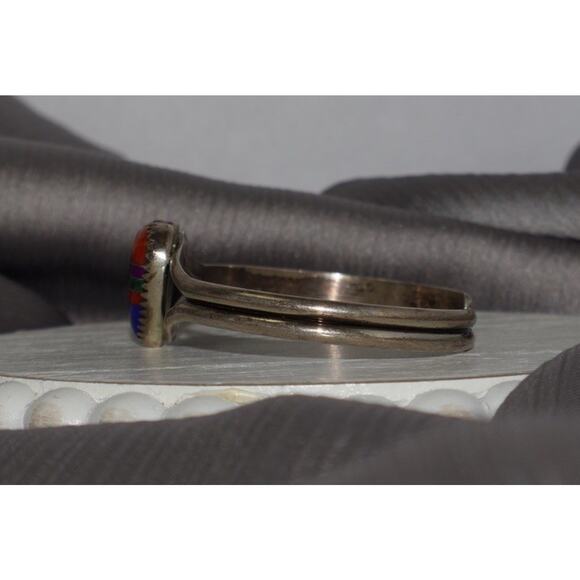 QT Navajo Sterling Silver Zuni Heart Cuff Coral Bracelet 9.7G / 5.75in - Picture 2 of 5